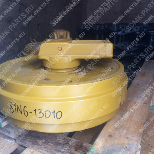 Колесо направляющее HYUNDAI R290LC-7 81N6-13010 1