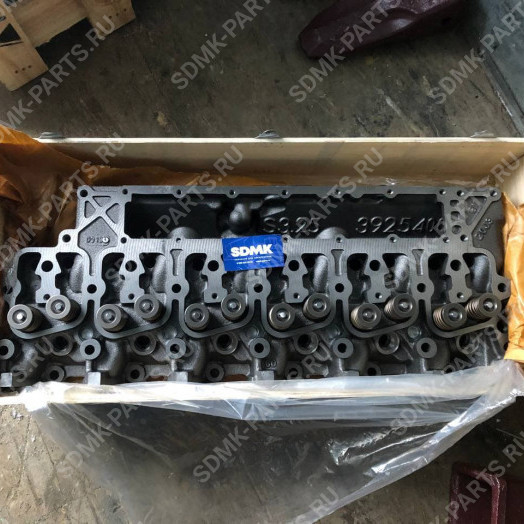 Головка блока цилиндров в сборе HYUNDAI R210LC-7 3967458