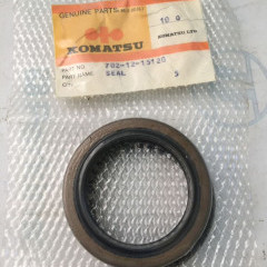 О-кольцо KOMATSU D355A 702-12-15120 702-12-15120 О-кольцо KOMATSU D355A 702-12-15120 702-12-15120