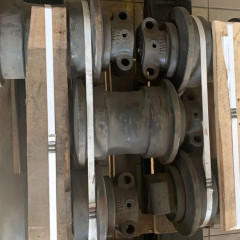 Каток опорный HITACHI ZX450-3 9072631 9072631