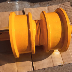 Каток опорный двубортный CATERPILLAR 104-3496 104-3496 Каток опорный двубортный CATERPILLAR 104-3496 104-3496